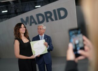 Díaz Ayuso recibe el título a la Comunidad de Madrid como Capital Europea de la Cultura Gastronómica 2024