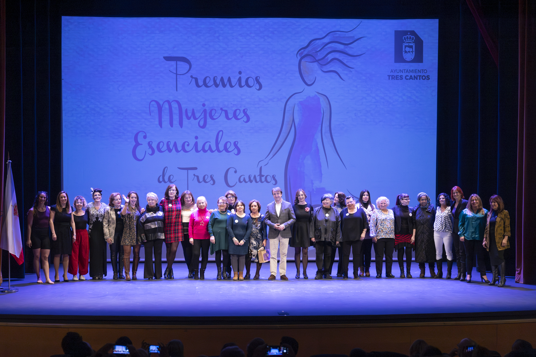 Tres Cantos celebra Gala premios Mujeres Esenciales 2024
