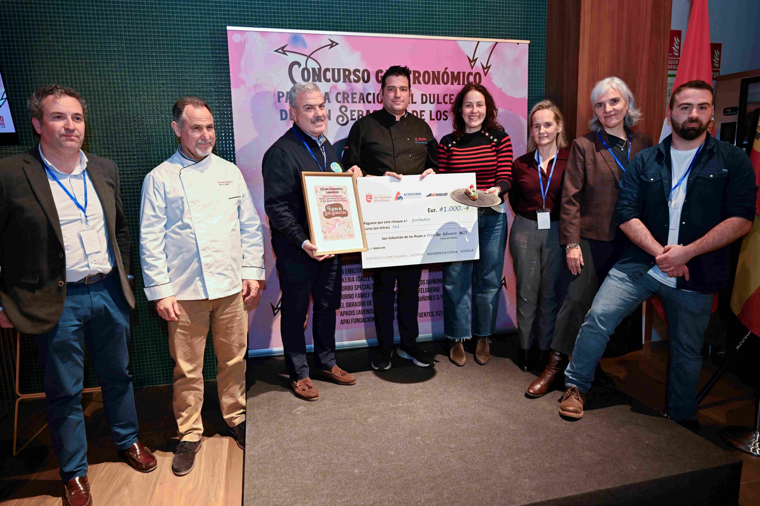 "La Emilita" gana el concurso del tradicional dulce local "Flecha de San Sebastián"