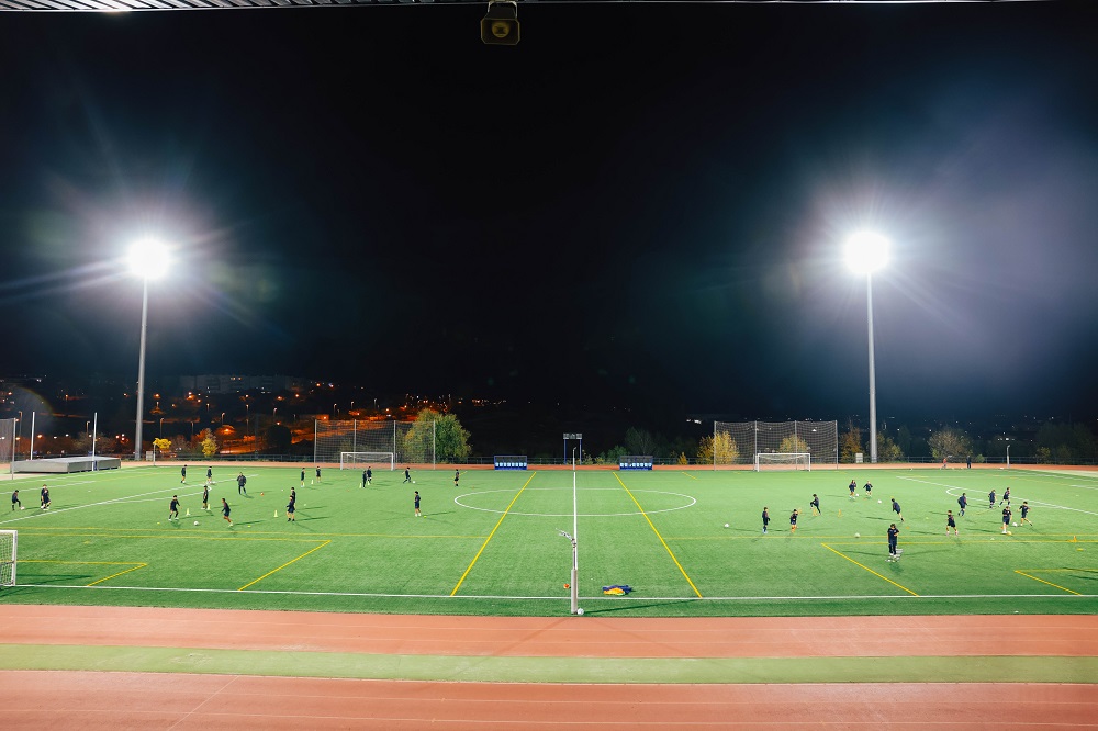 Colmenar Viejo invierte 56.000€ iluminar campos futbol Samaranch y Lorenzo Rico