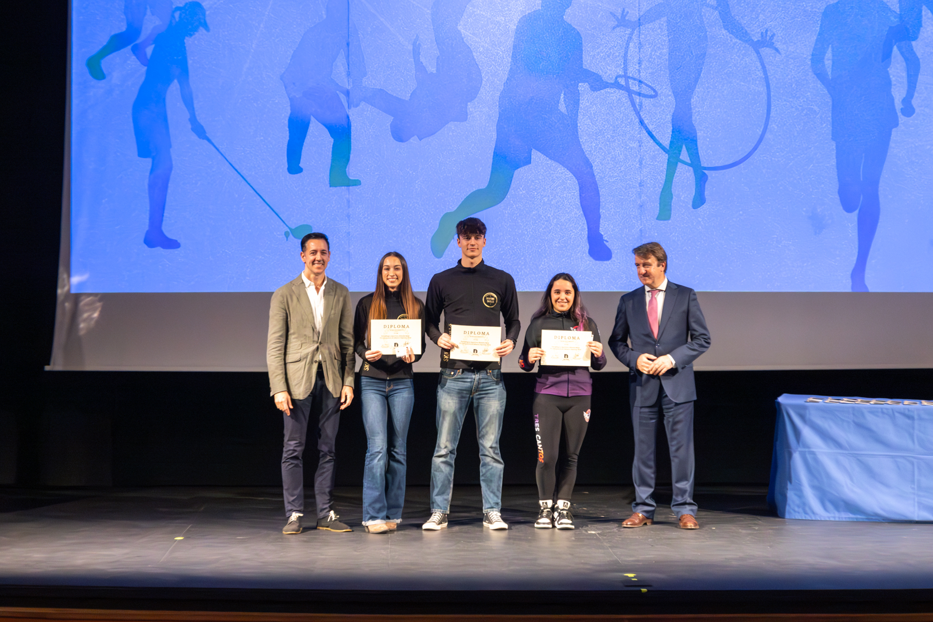 Tres Cantos entrega los Premios al Esfuerzo Deportivo a clubes y asociaciones