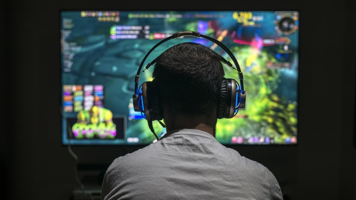 Comunidad Madrid invierte 1M€ prevención adicciones jóvenes y salud mental