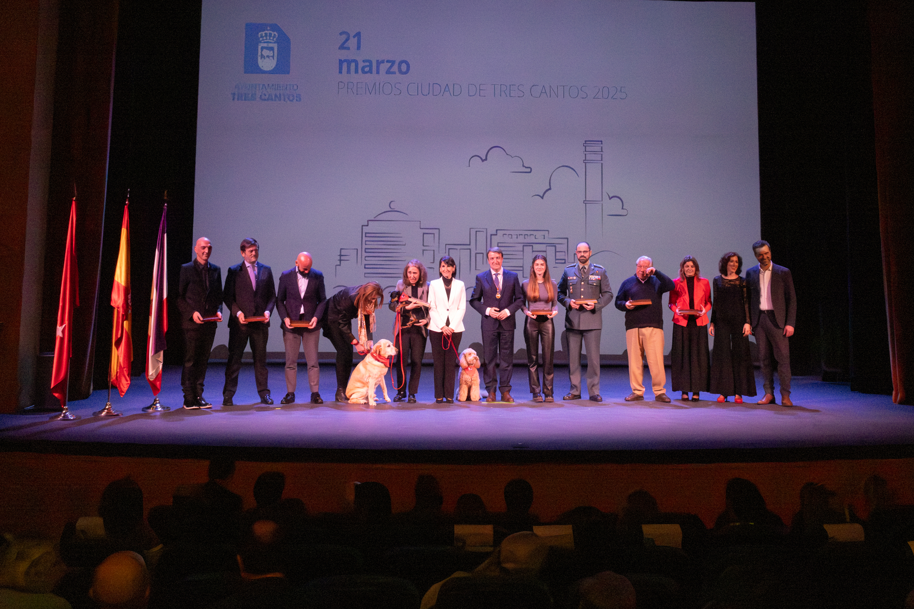 Personas y entidades reciben los Premios Ciudad de Tres Cantos 2025