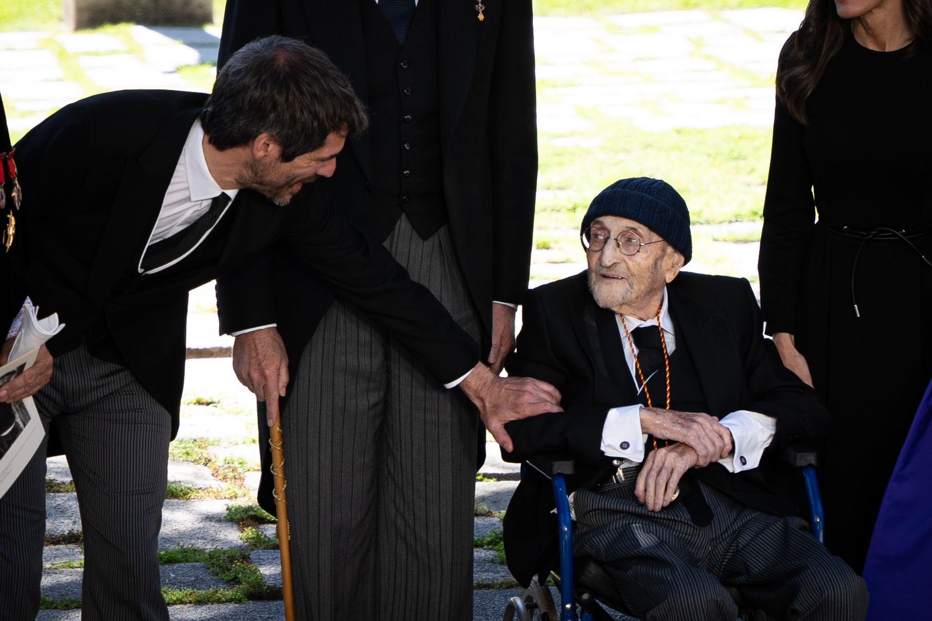 Los Reyes entregan el Premio Cervantes 2024 a Álvaro Pombo
