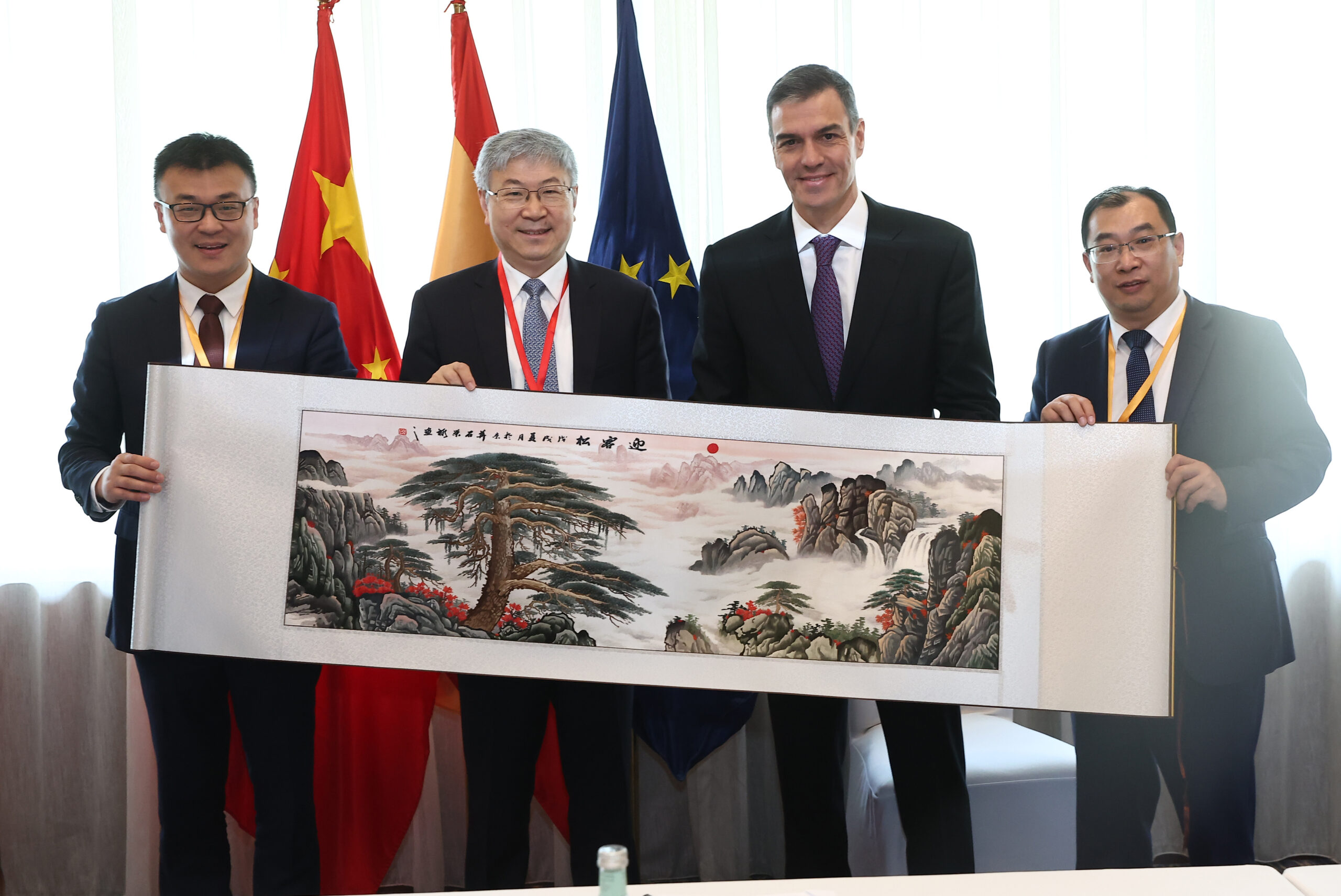 España y China firman nuevos acuerdos comerciales y de cooperación