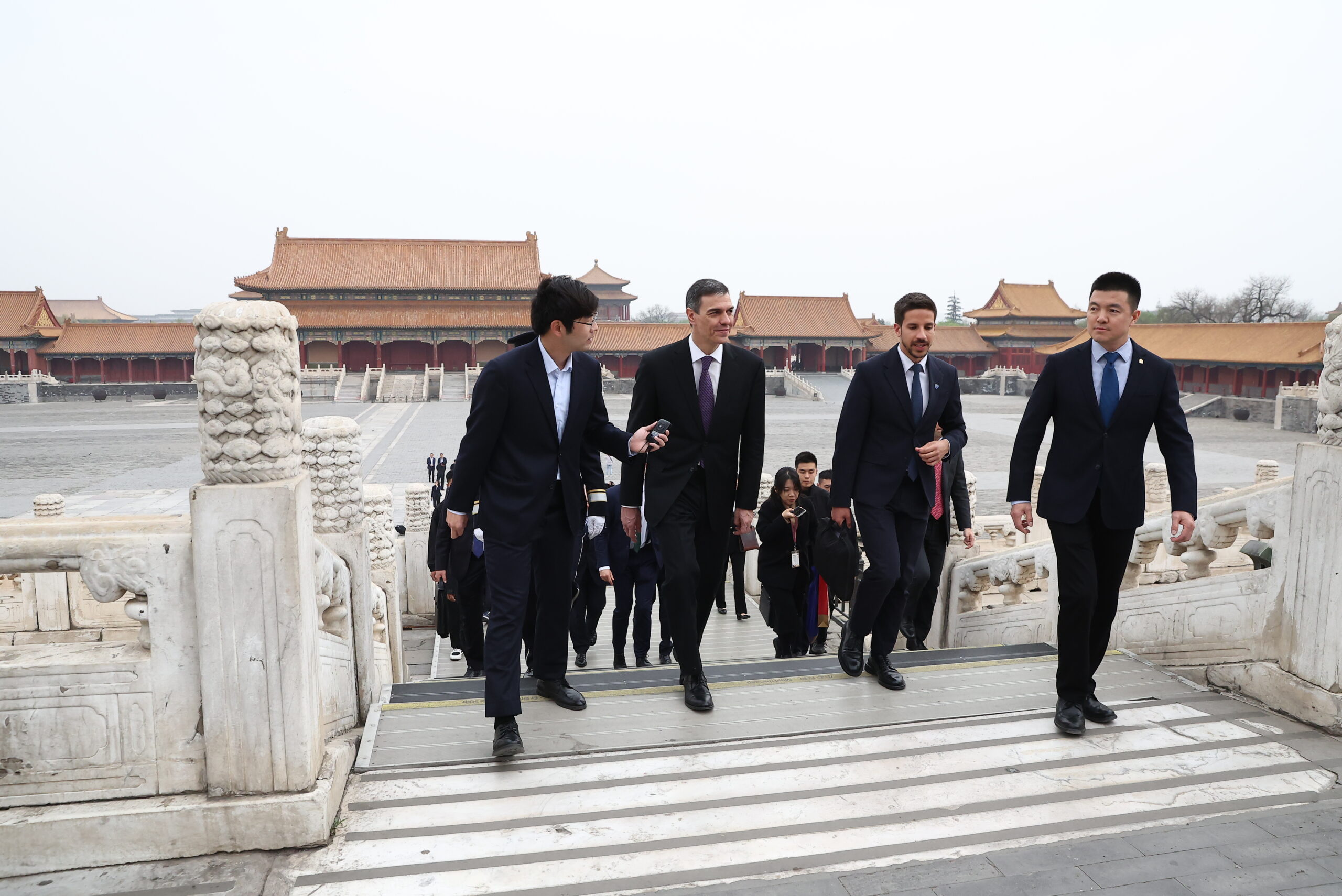 España y China firman nuevos acuerdos comerciales y de cooperación