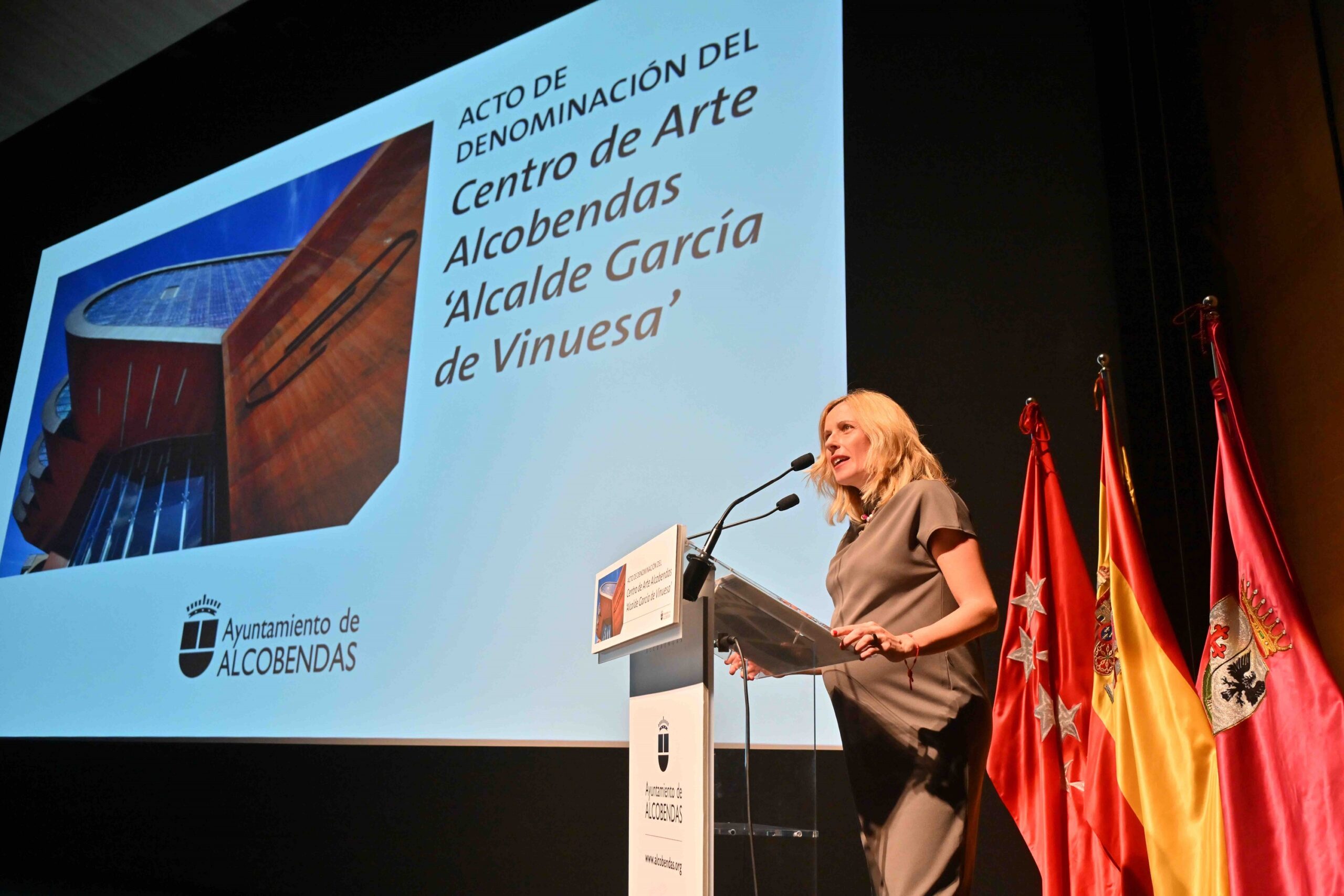 Emotivo homenaje a Ignacio García de Vinuesa por su labor como alcalde de Alcobendas durante tres Legislaturas