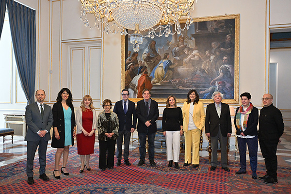 Luis Alberto Cuenca gana el Premio Reina Sofía de Poesía Iberoamericana