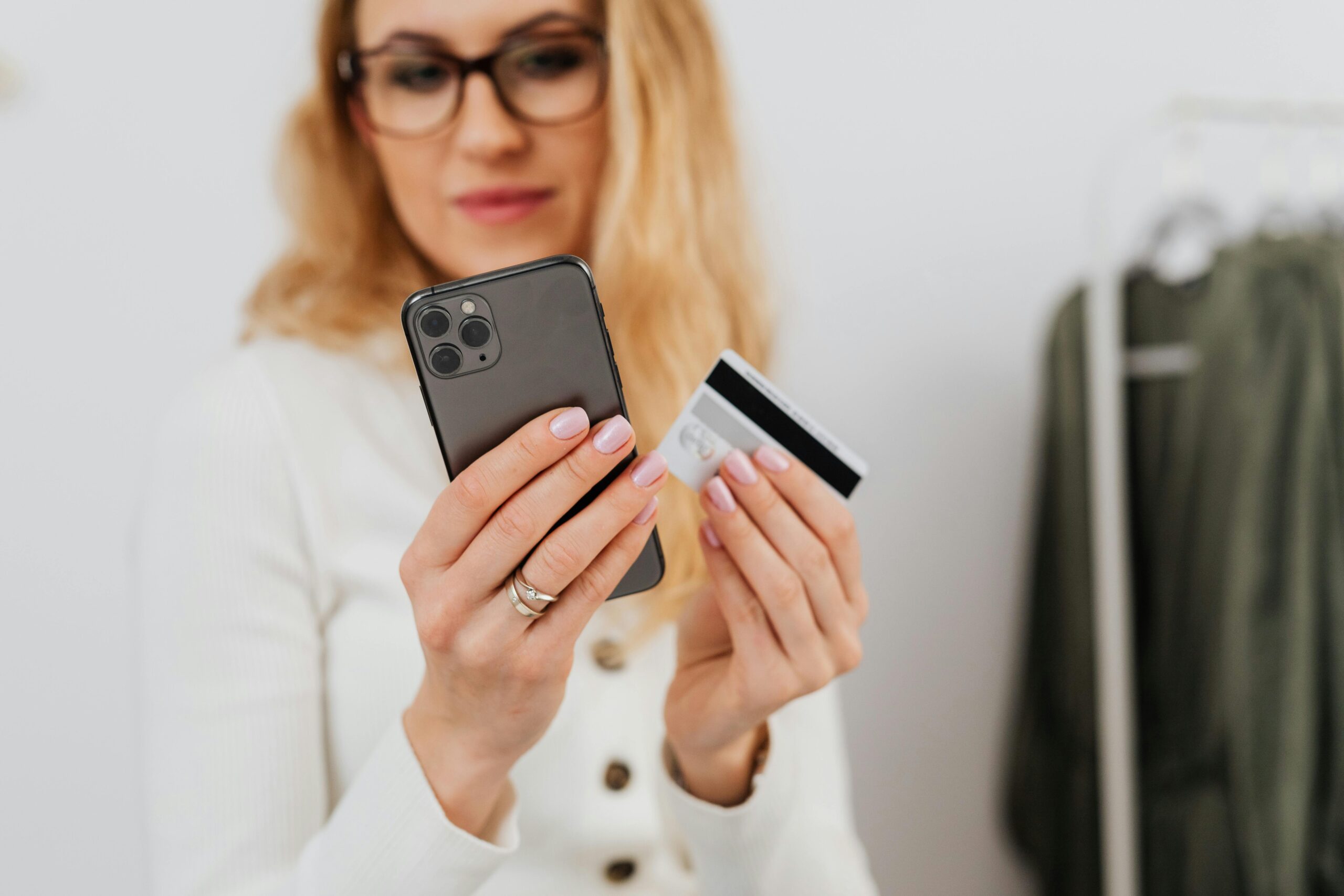 Del clic a la estafa: las claves que debes saber antes de comprar online