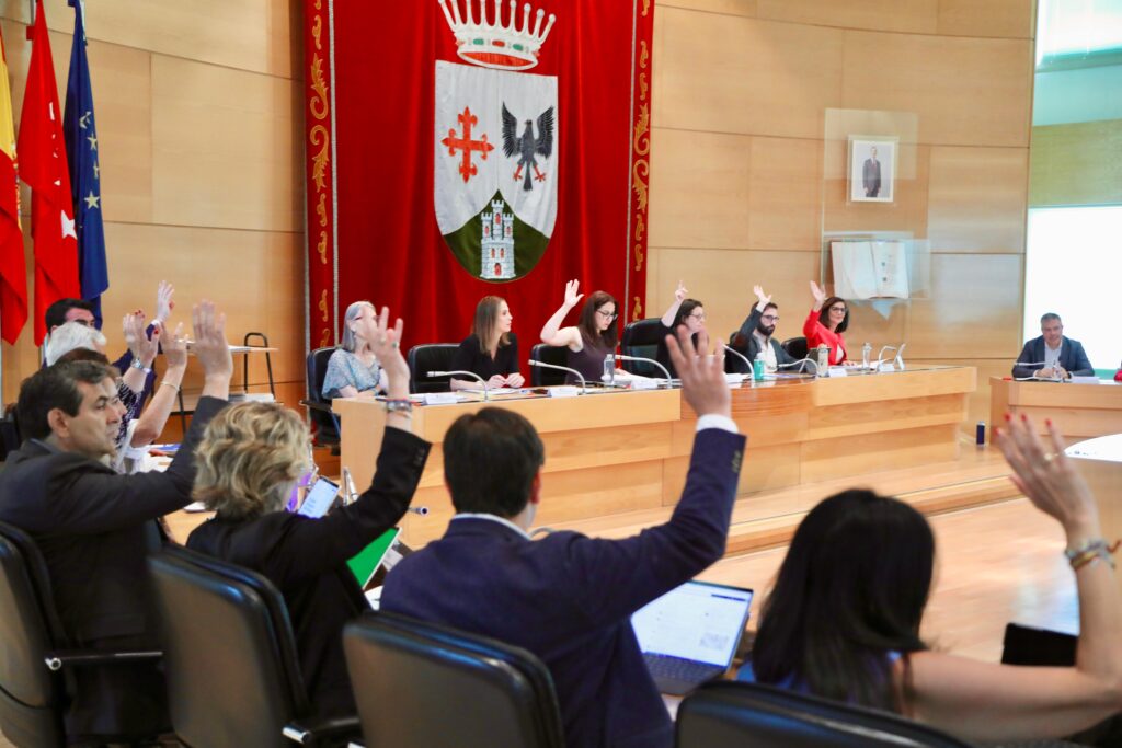 Pleno aprueba cesión parcela para centro salud mental