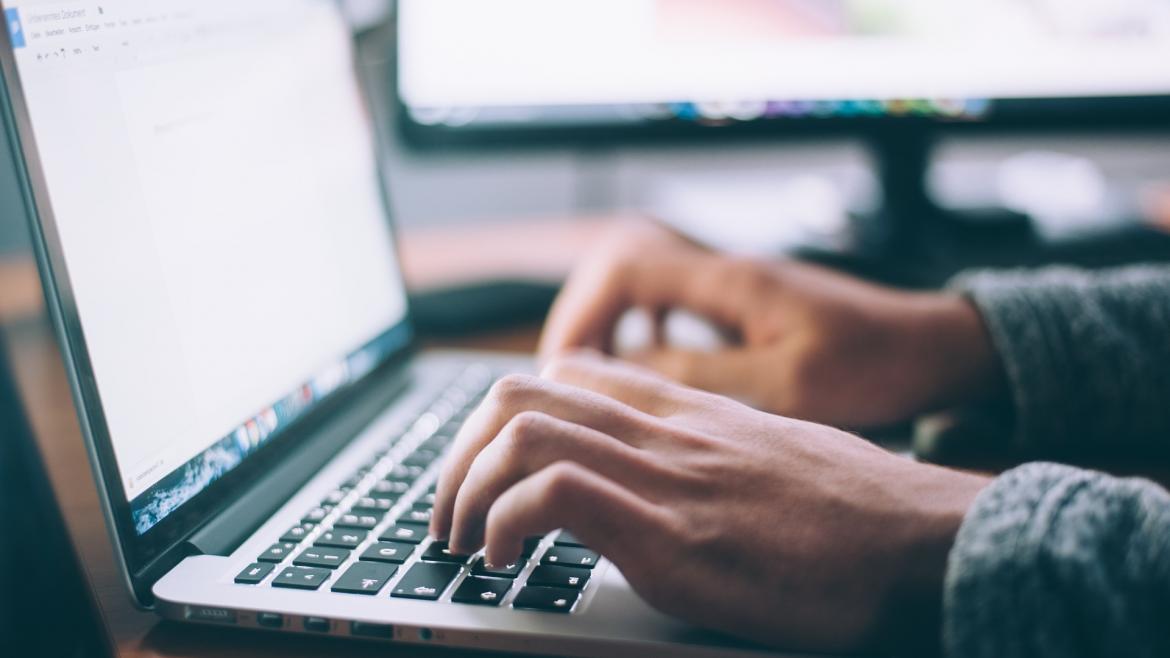 Comunidad Madrid destina 1,3M€ formación IA y ciberseguridad empleados públicos-