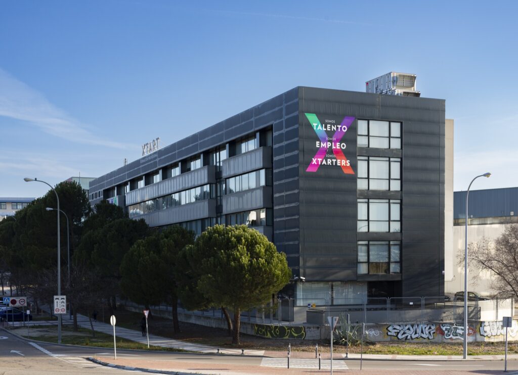FP XTART Alcobendas amplía formación con titulaciones de negocio y tecnología