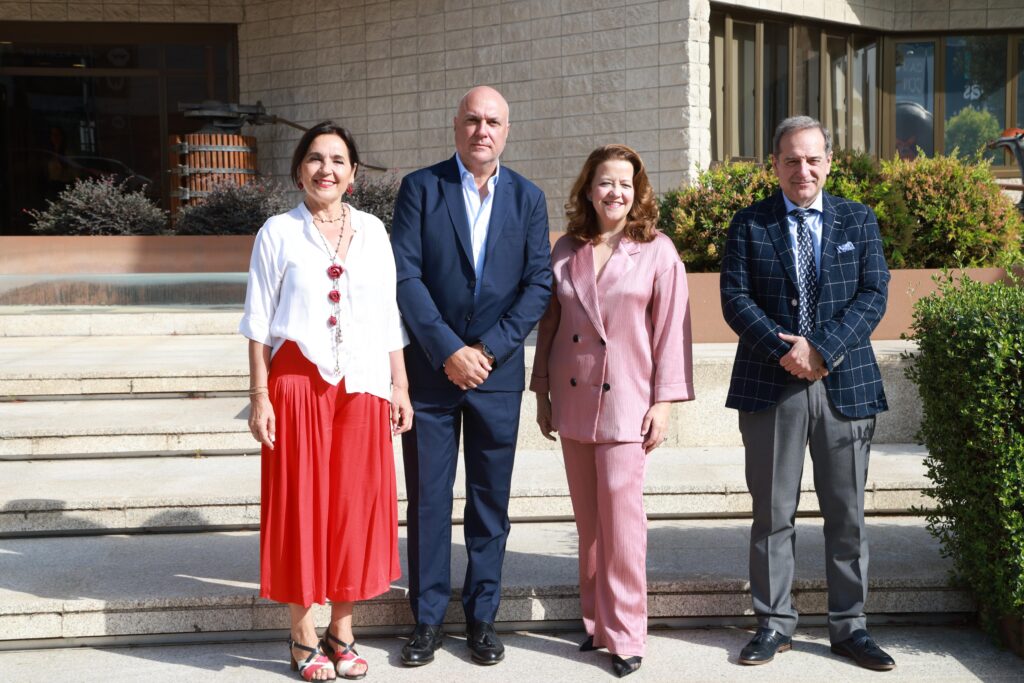 Fátima Matute visita Net-Pharma Hub en Alcobenda