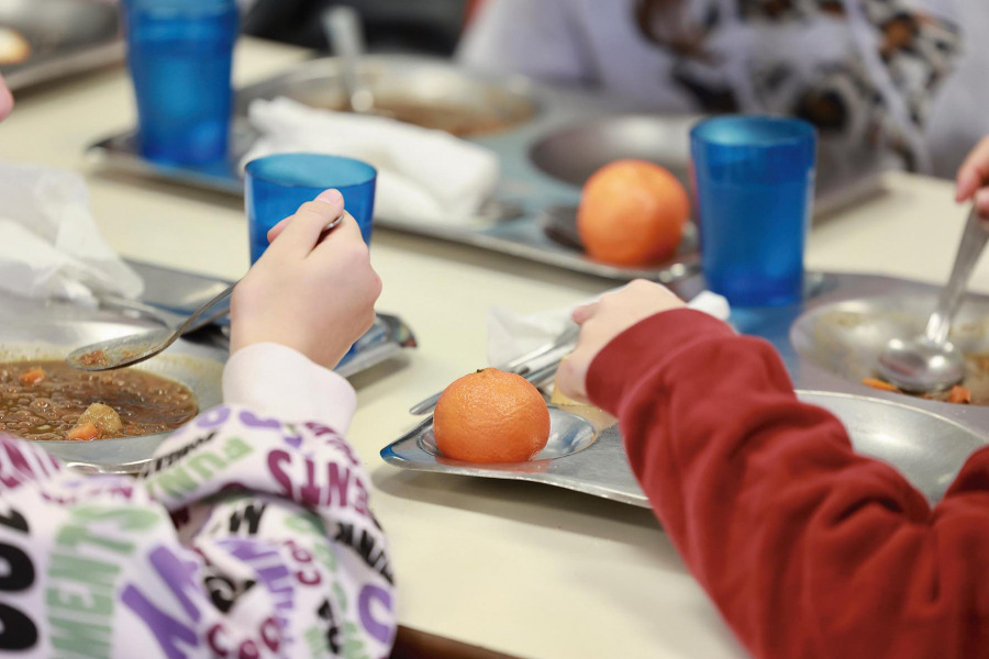 Alcobendas convoca ayudas para comedor escolar hasta 19 junio
