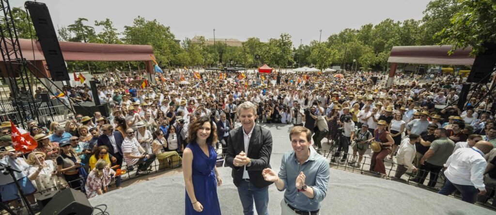 Feijóo asegura que el PP liderará "un tiempo nuevo en España"