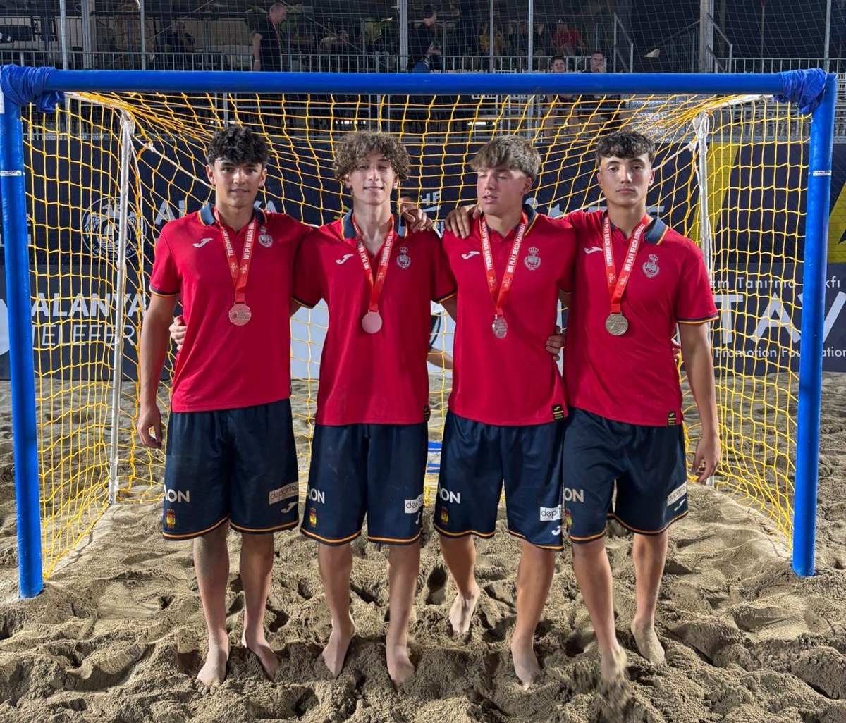 Balonmano Sanse, subcampeones de Europa y medalla de Plata