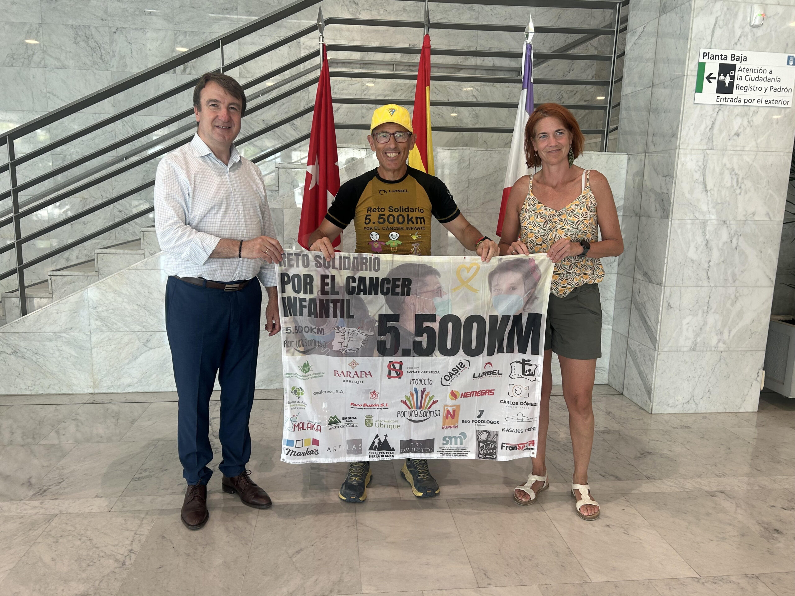 Tres Cantos recibe a José Antonio Nieto "5.500 kms por una sonrisa"