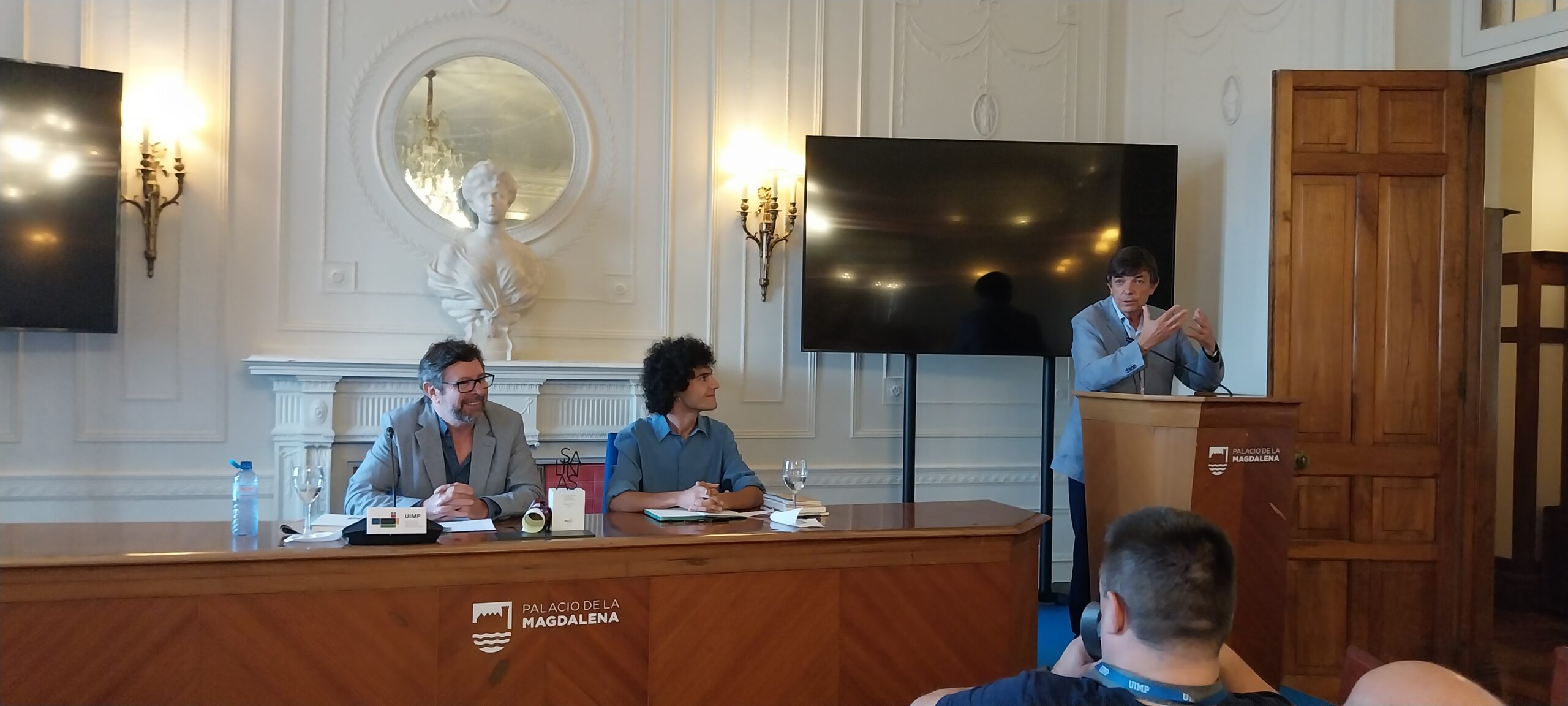 Mario Obrero: “la poesía genera asombro y crea formas distintas de entender la vida”