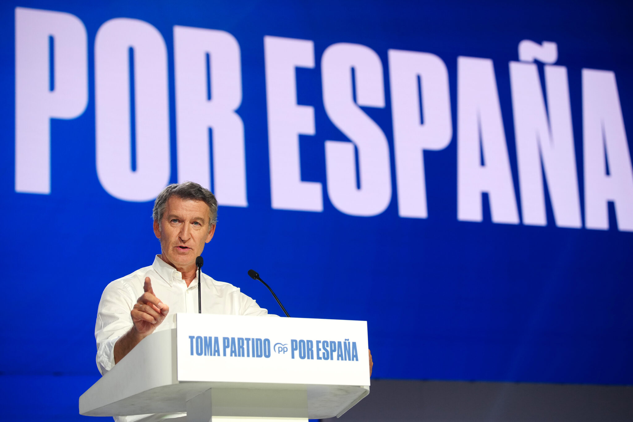 Feijóo ofrece un gobierno de España en solitario sin vetos a Vox ni a PSOE