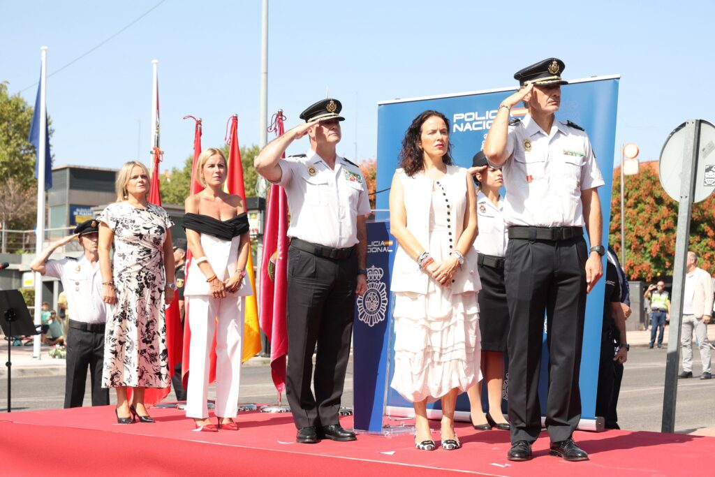 Alcobendas y Sanse rinden homenaje a la Policía Nacional en su 200 aniversario