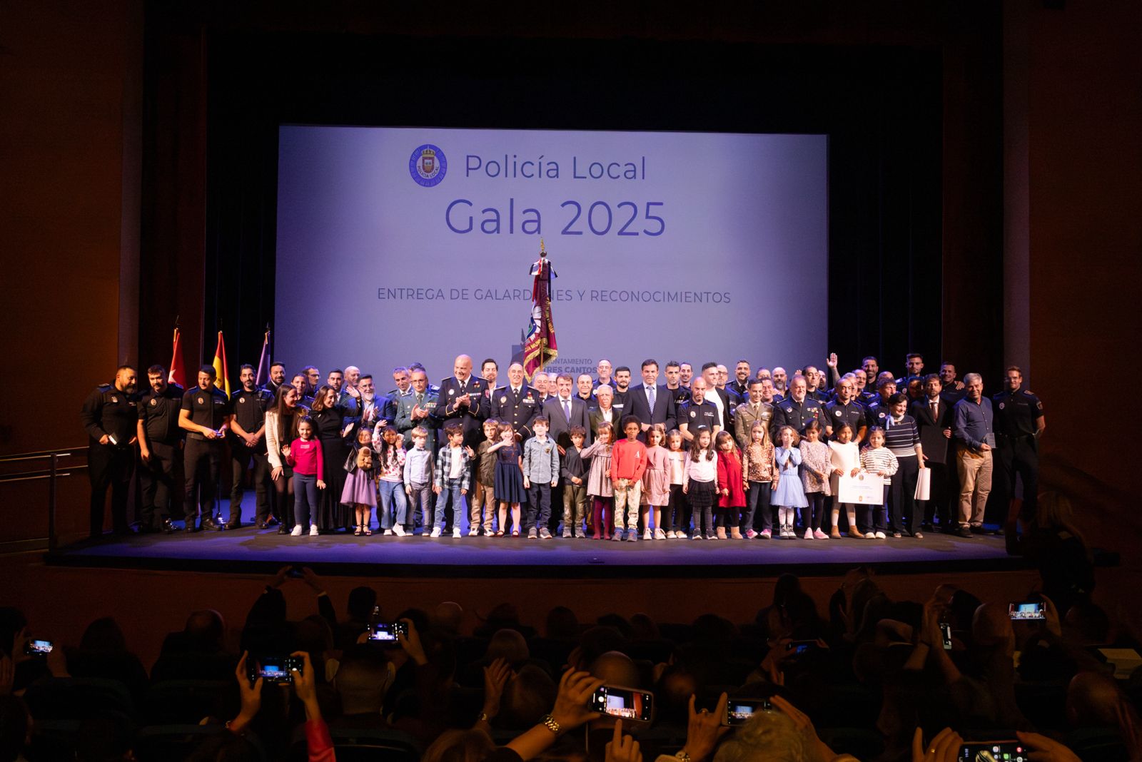 Policía Local de Tres Cantos premia en su gala anual la vocación de servicio público