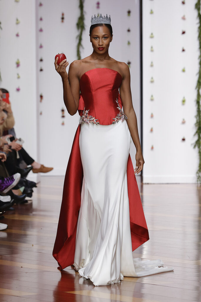 Jordi Dalmau Presenta en Madrid su nueva colección Snow White
