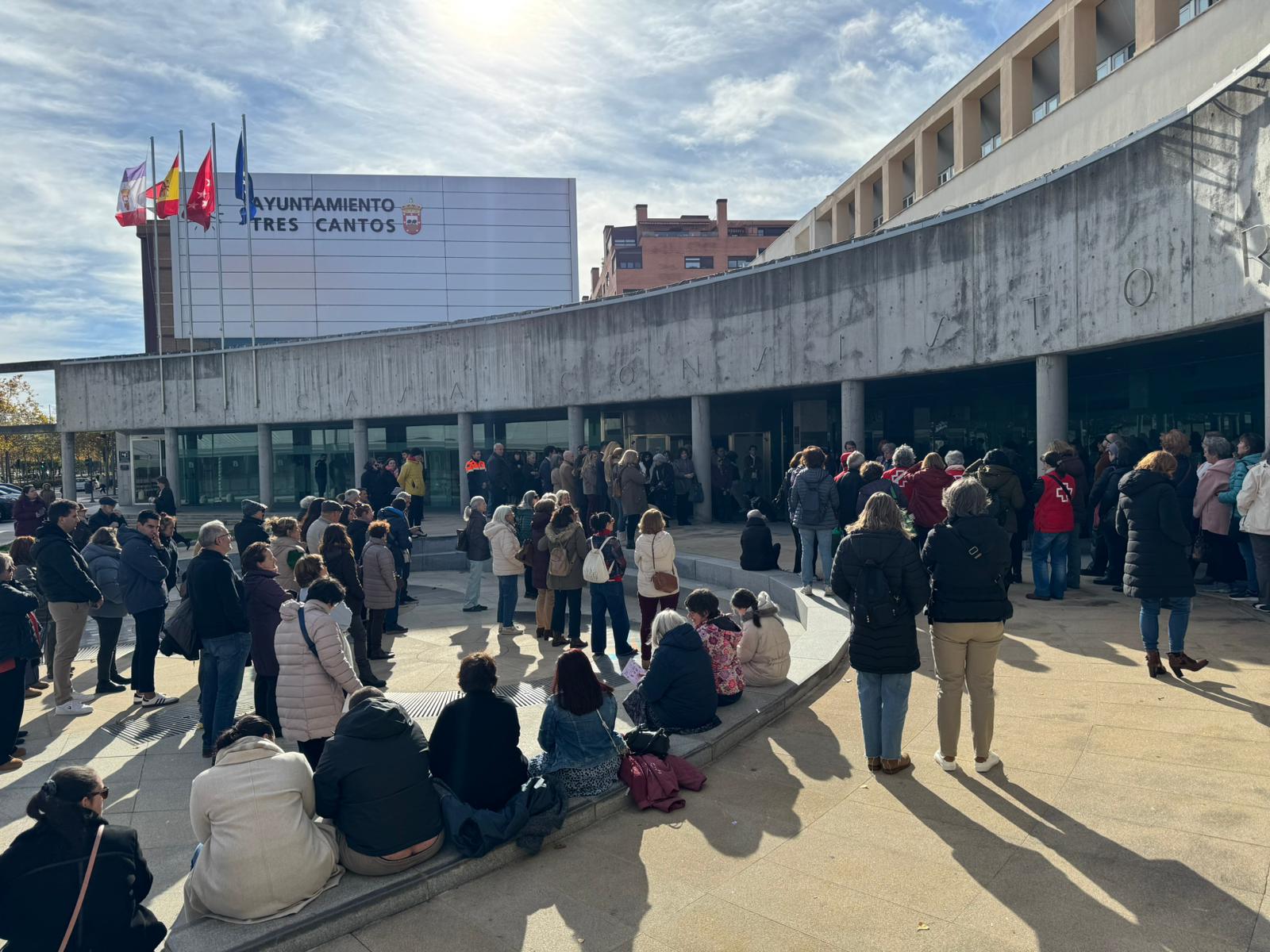 Tres Cantos reafirma su compromiso en el 25N para eliminar la violencia contra las mujeres