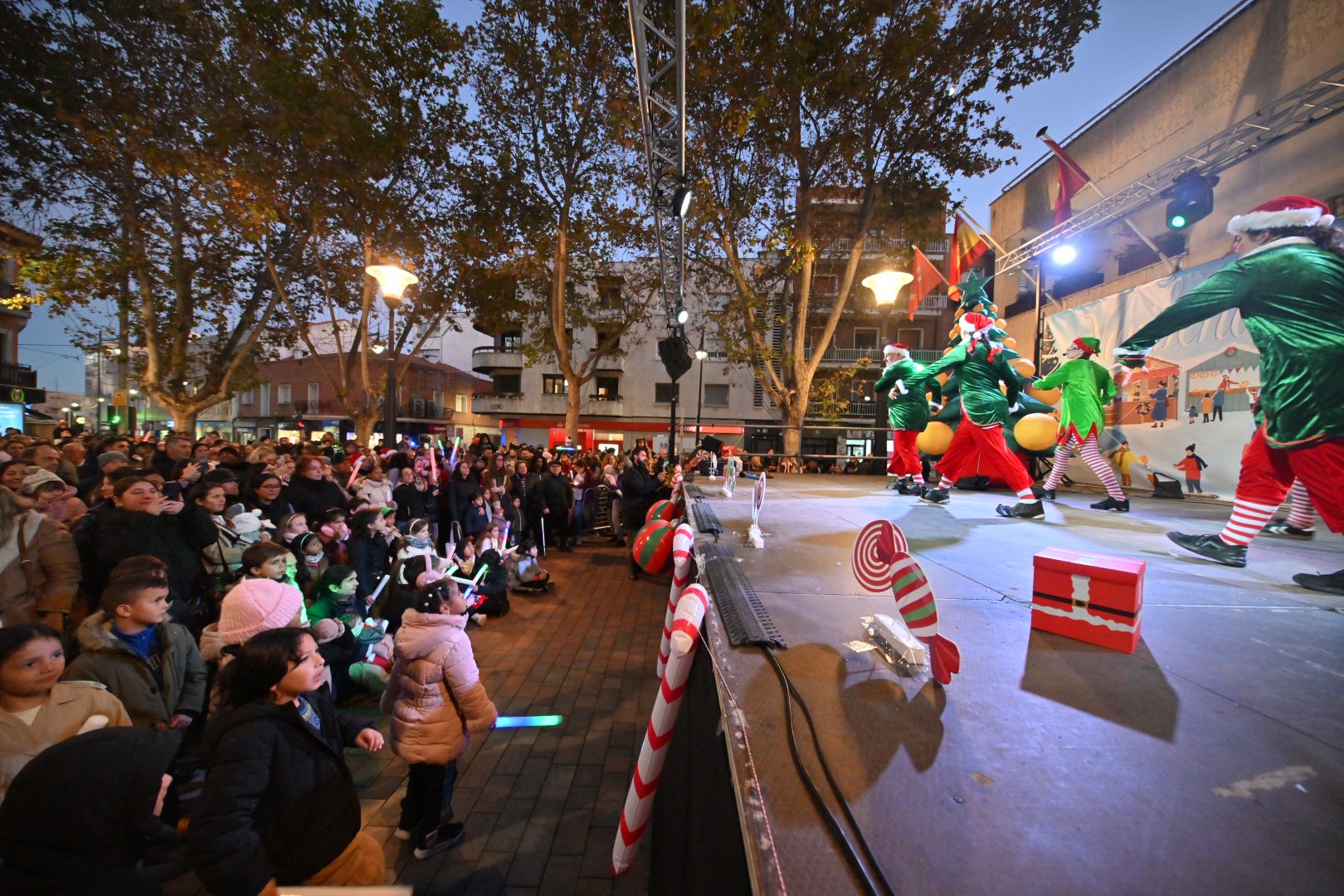 lcobendas se ilumina por Navidad con 1,8M de bombillas