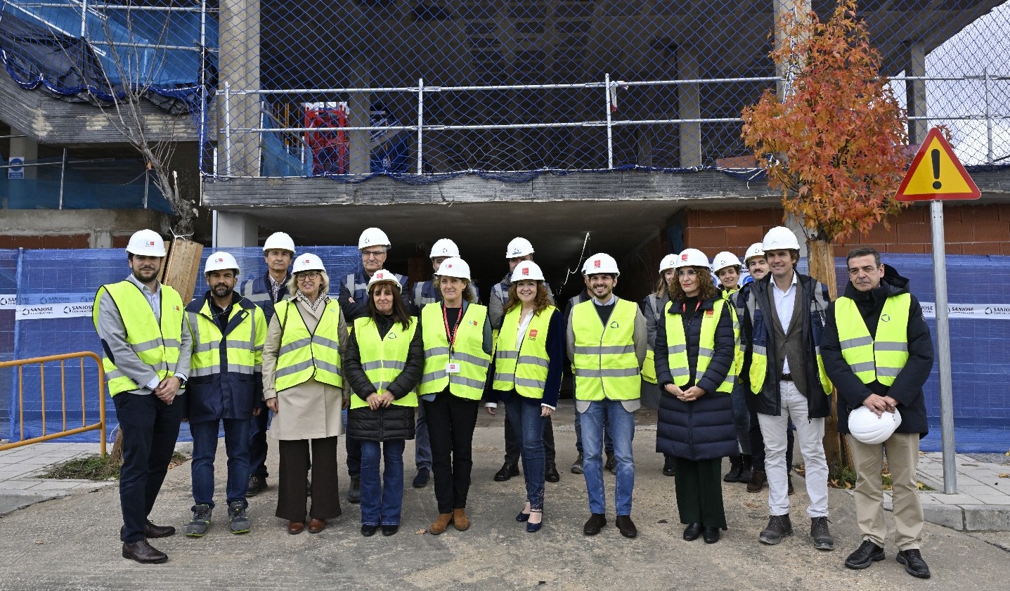 Consejera Sanidad visita obras Centro de Salud Dehesa Vieja en Sanse