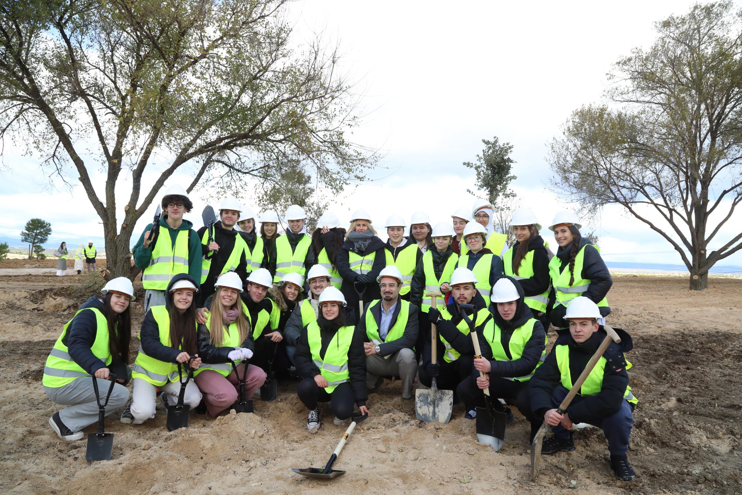 Alcobendas planta los primeros árboles Parque Forestal Princesa Leonor