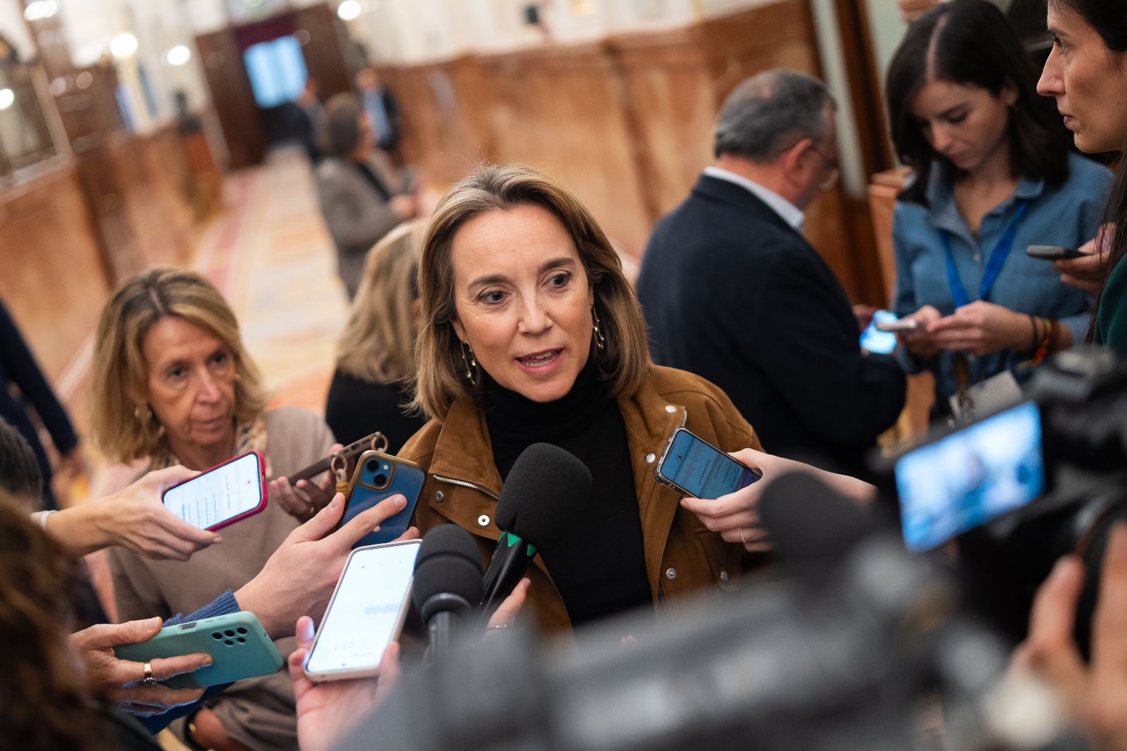 Gamarra asevera que el Gobierno "no podrá huir de la Justicia ni de las urnas”