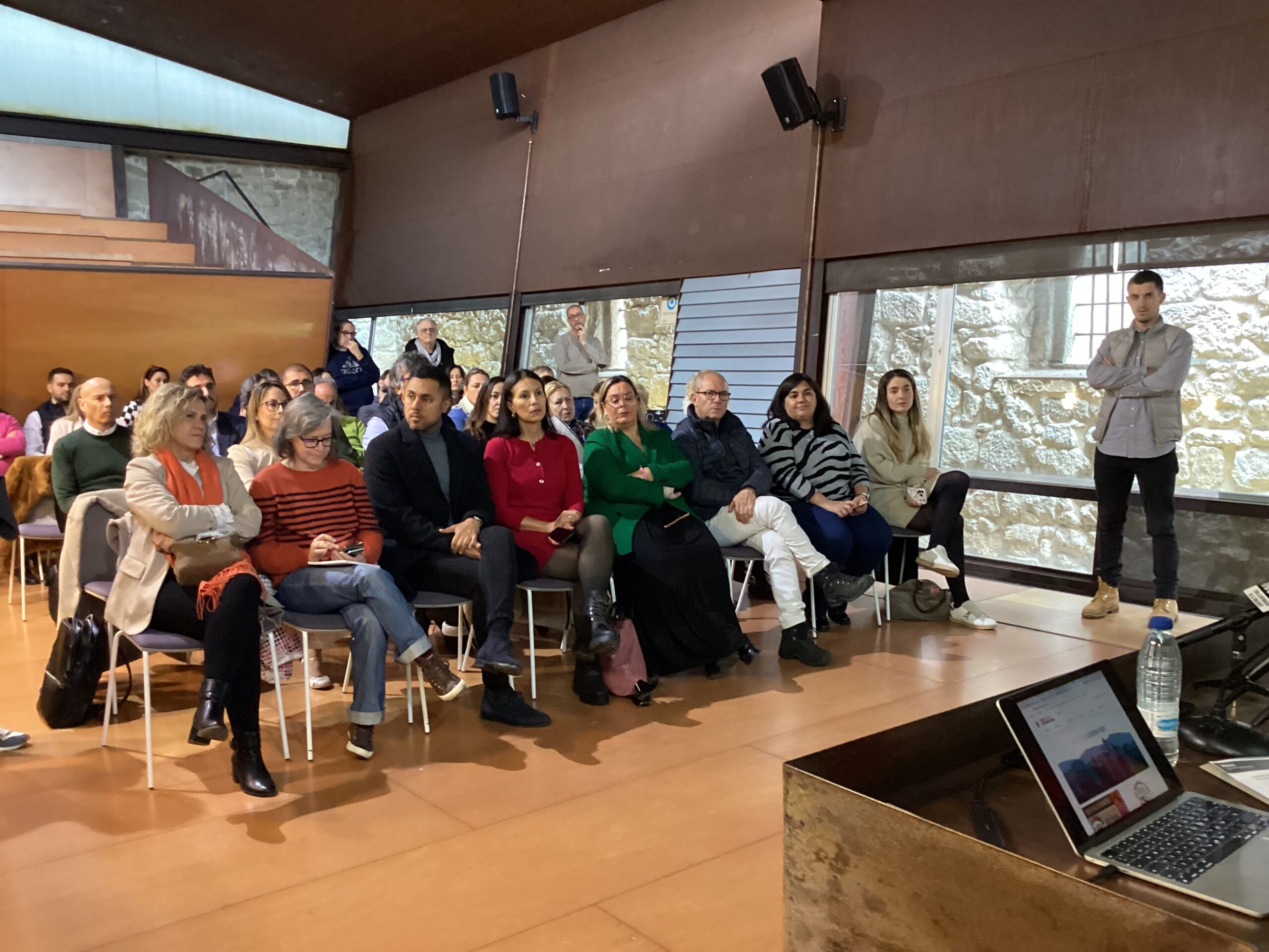 "Todo está en Colmenar Viejo", nueva web de comercios y empresas