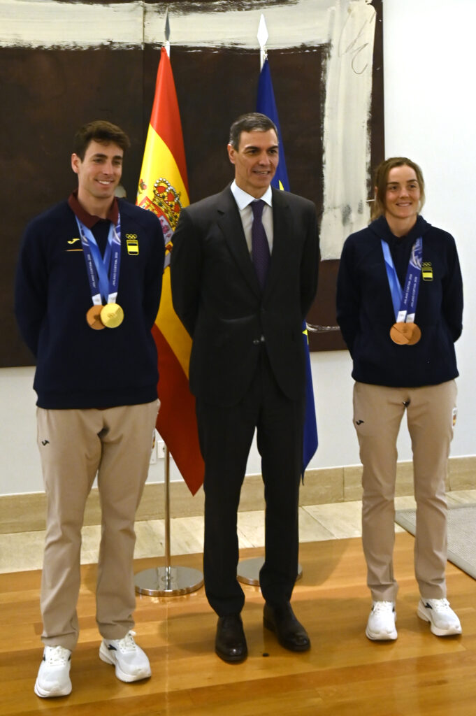 Pedro Sánchez recibe al equipo español de los Juegos Olímpicos de Invierno 2026