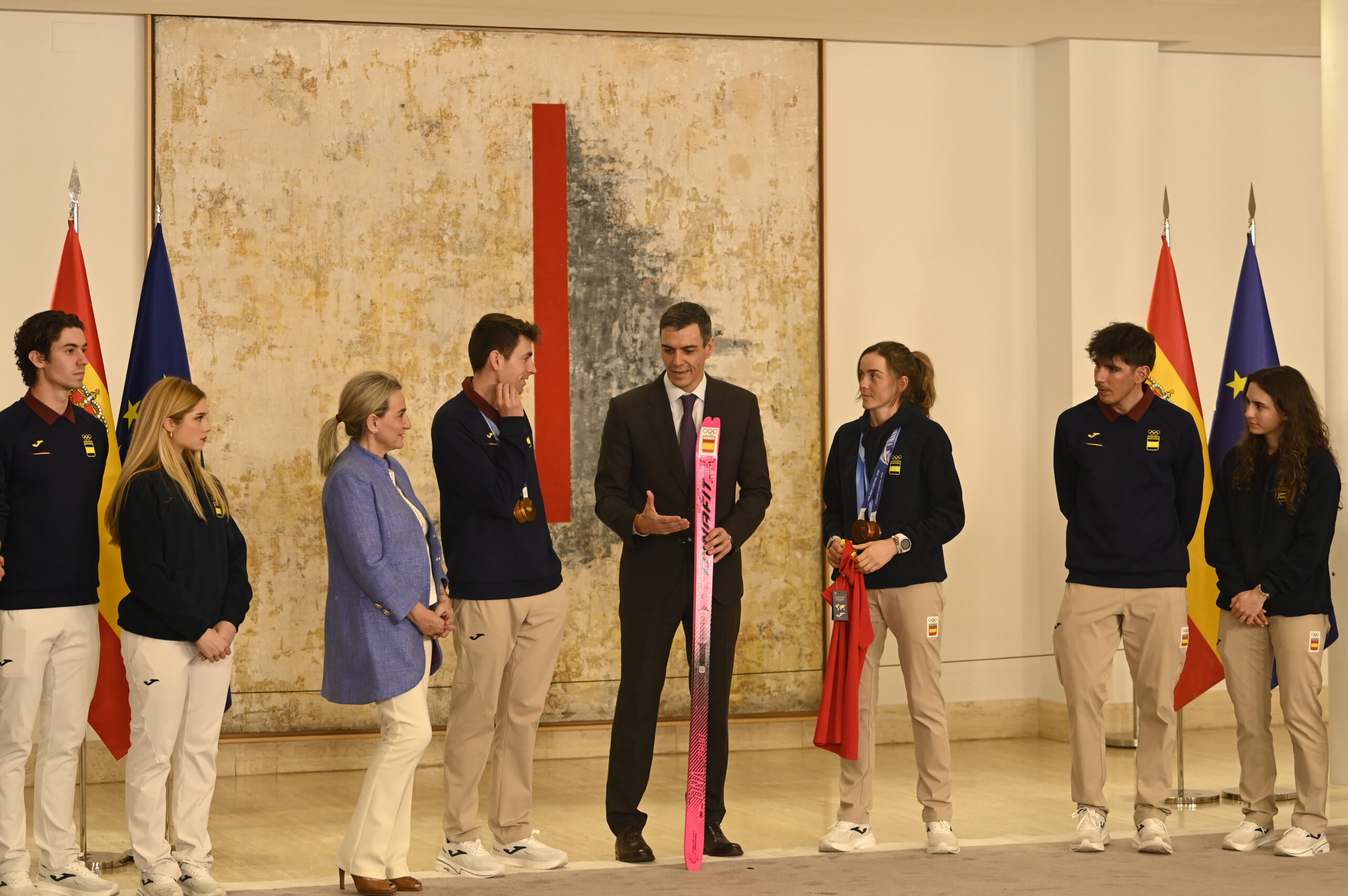Pedro Sánchez recibe al equipo español de los Juegos Olímpicos de Invierno 2026