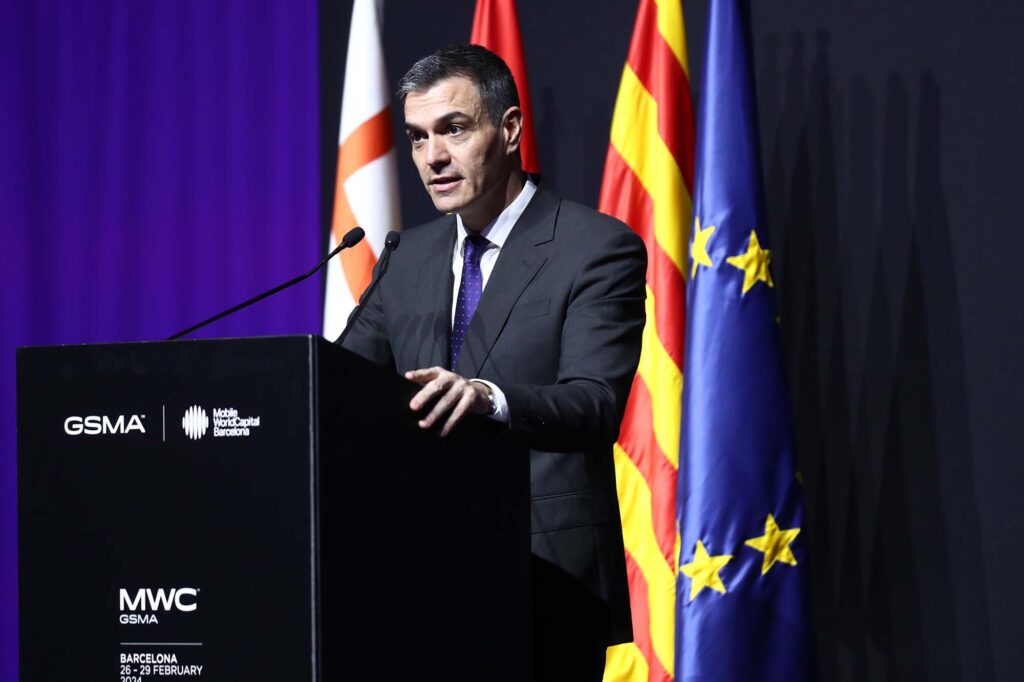 Pedro Sánchez: “No podemos sacrificar la libertad y la salud mental en manos de oligarcas tecnológicos”
