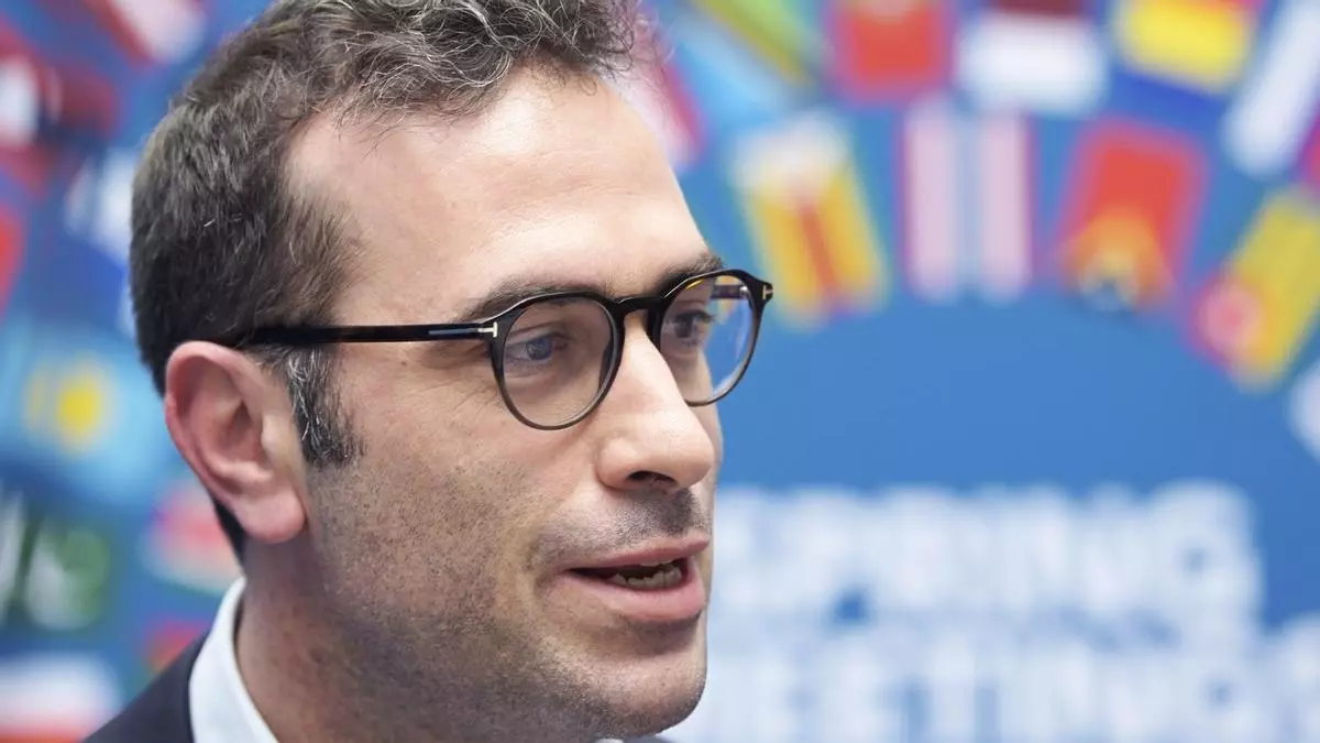 Sánchez nombra a Carlos Cuerpo vicepresidente primero y a Arcadi España ministro de Hacienda