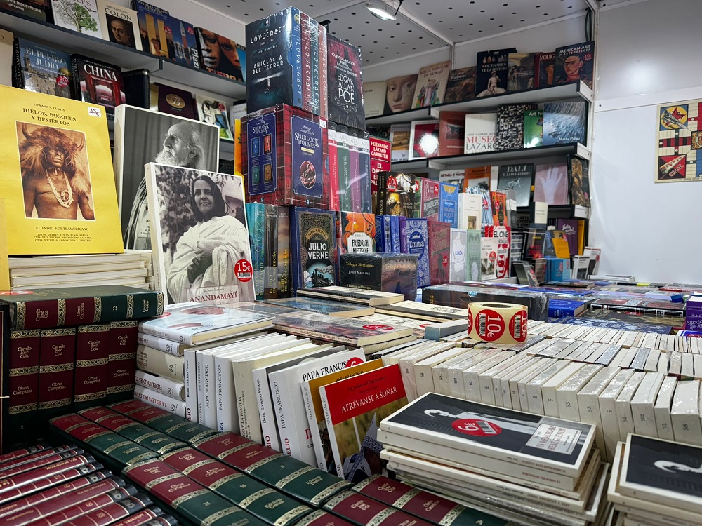 Feria del Libro Antiguo y de ocasión en Paseo Recoletos hasta 17 Mayo
