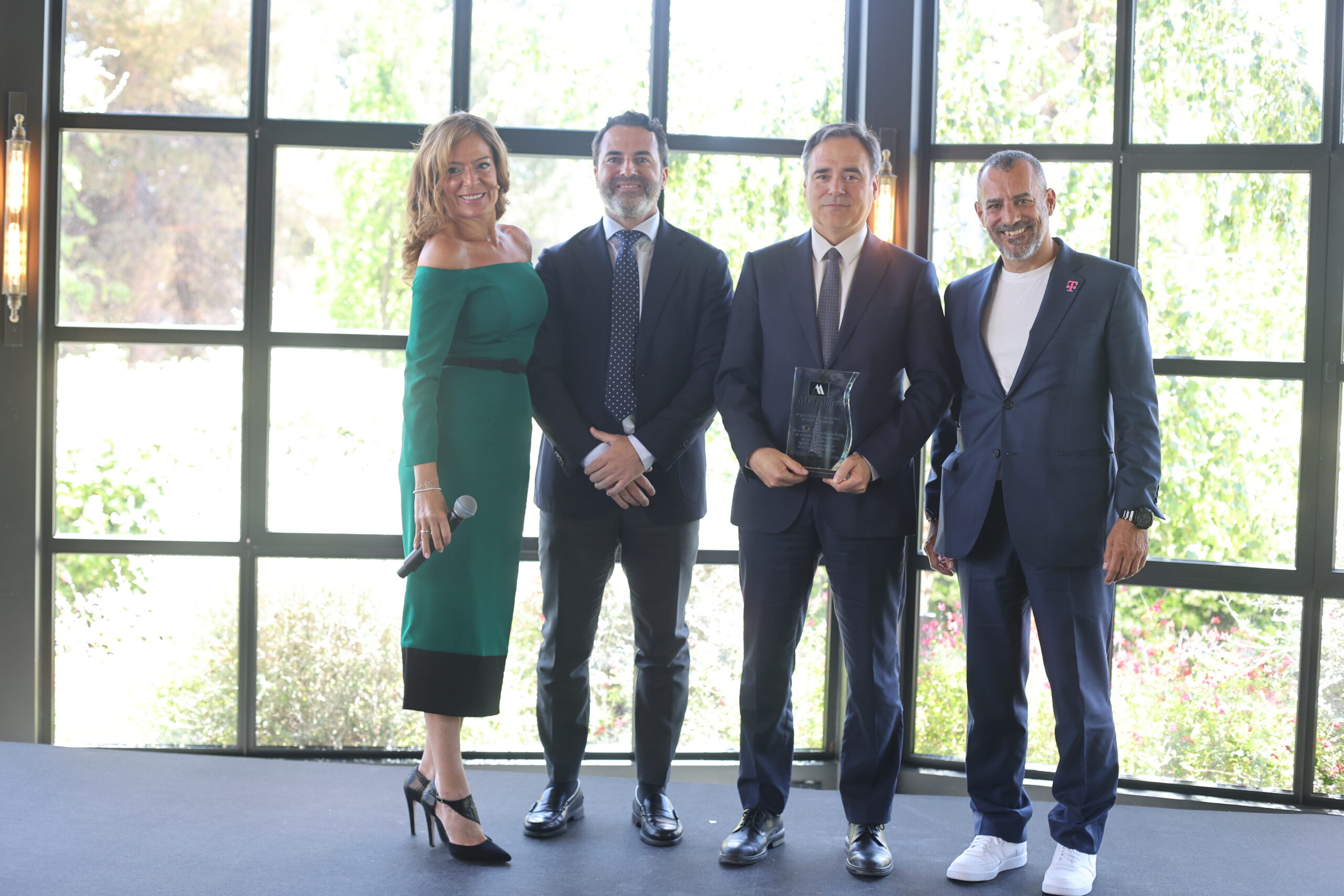 Premios MF Talent reúne a los principales directivos del IBEX 35 con Almudena Cid y Ainhoa Arteta como invitadas