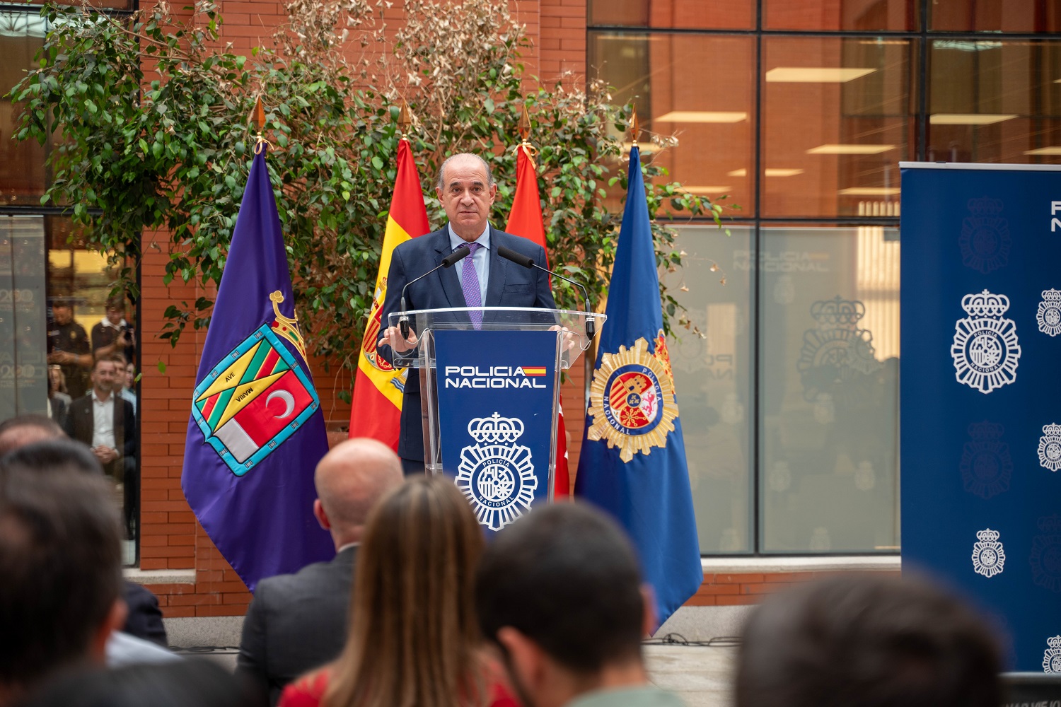 Inaugurada oficina para tramitar DNI, Pasaporte y NIE en Colmenar Viejo