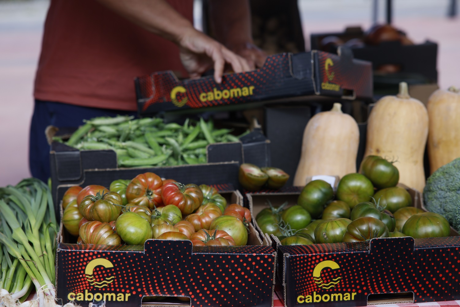 CAM crea un registro para comercio minorista de productos alimenticios