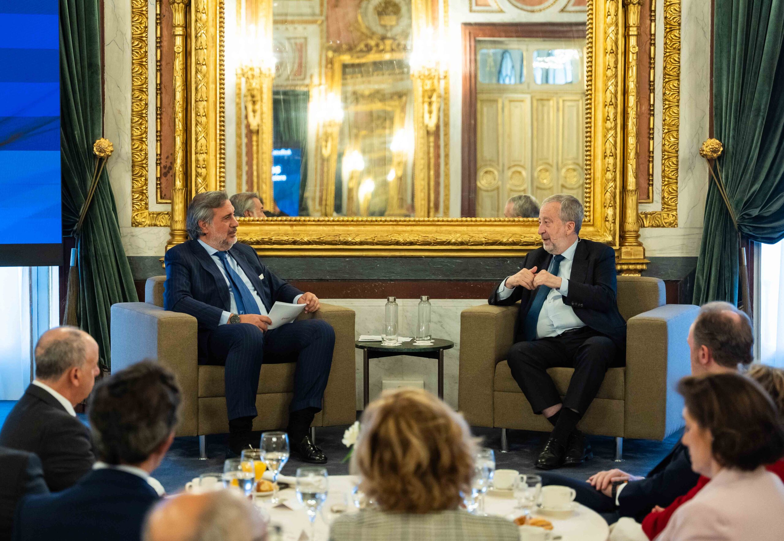 Cámara de Comercio de Madrid y CaixaBank analizan el impacto de la geopolítica y la estabilidad financiera