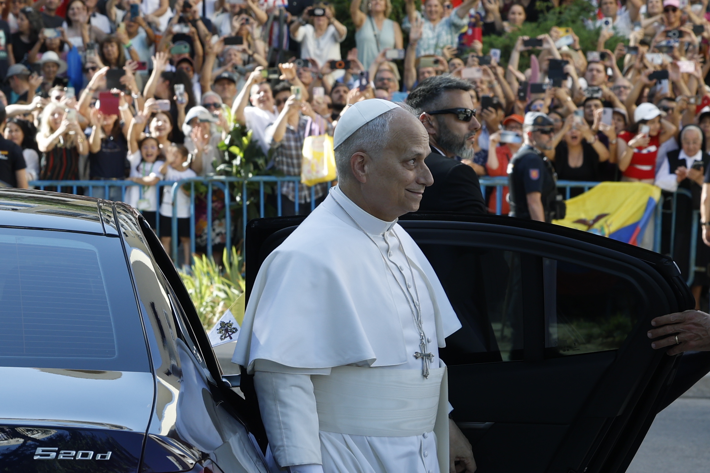 Papa León XIV visita el CEDIA "La caridad no admite demoras"
