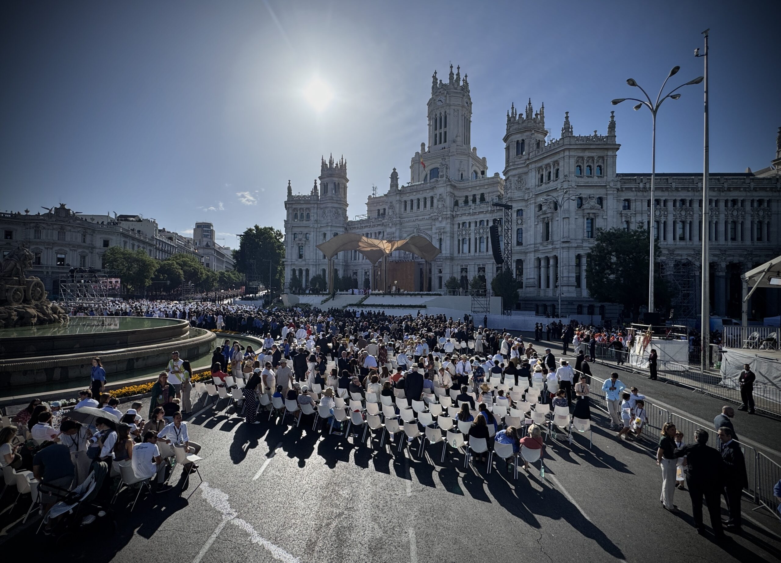 León XIV preside la celebración del Corpus ante 1,5 millones de personas