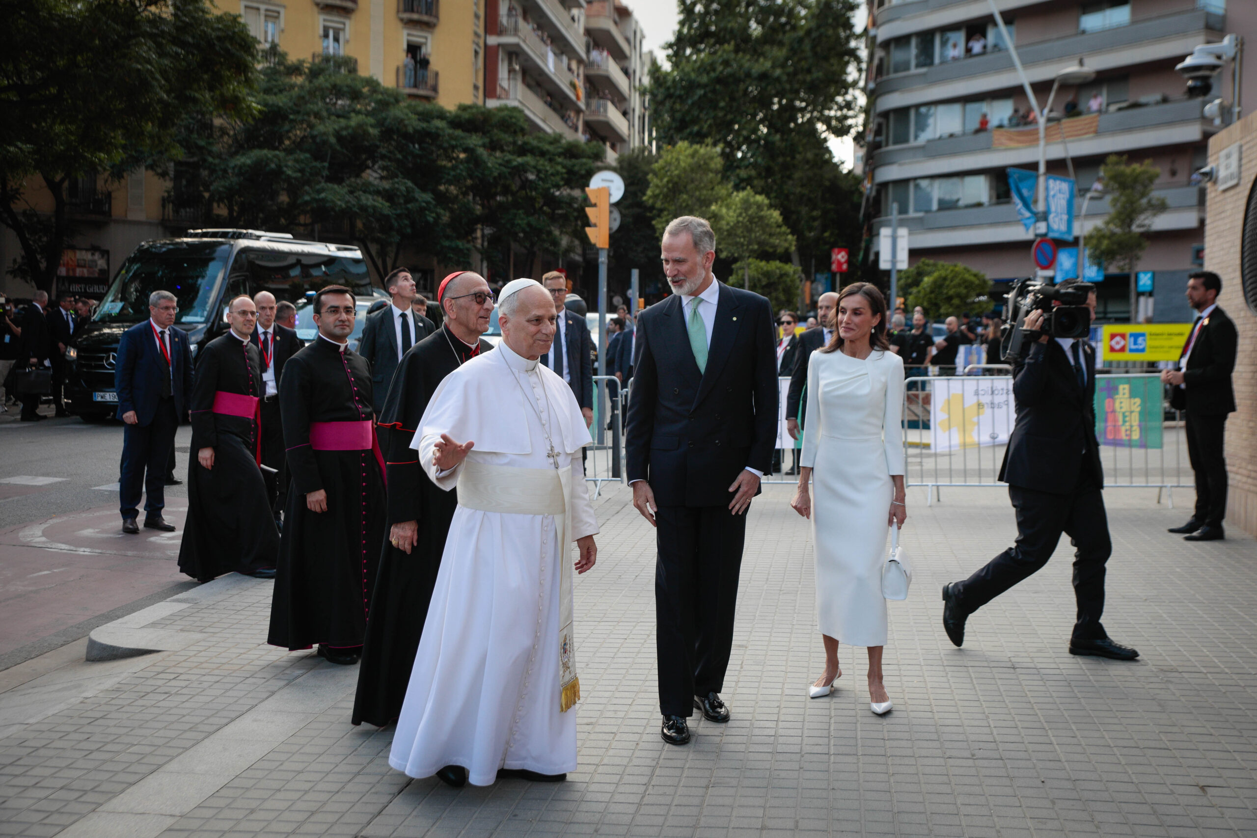 León XIV preside la Santa Misa en la Basílica Sagrada Familia