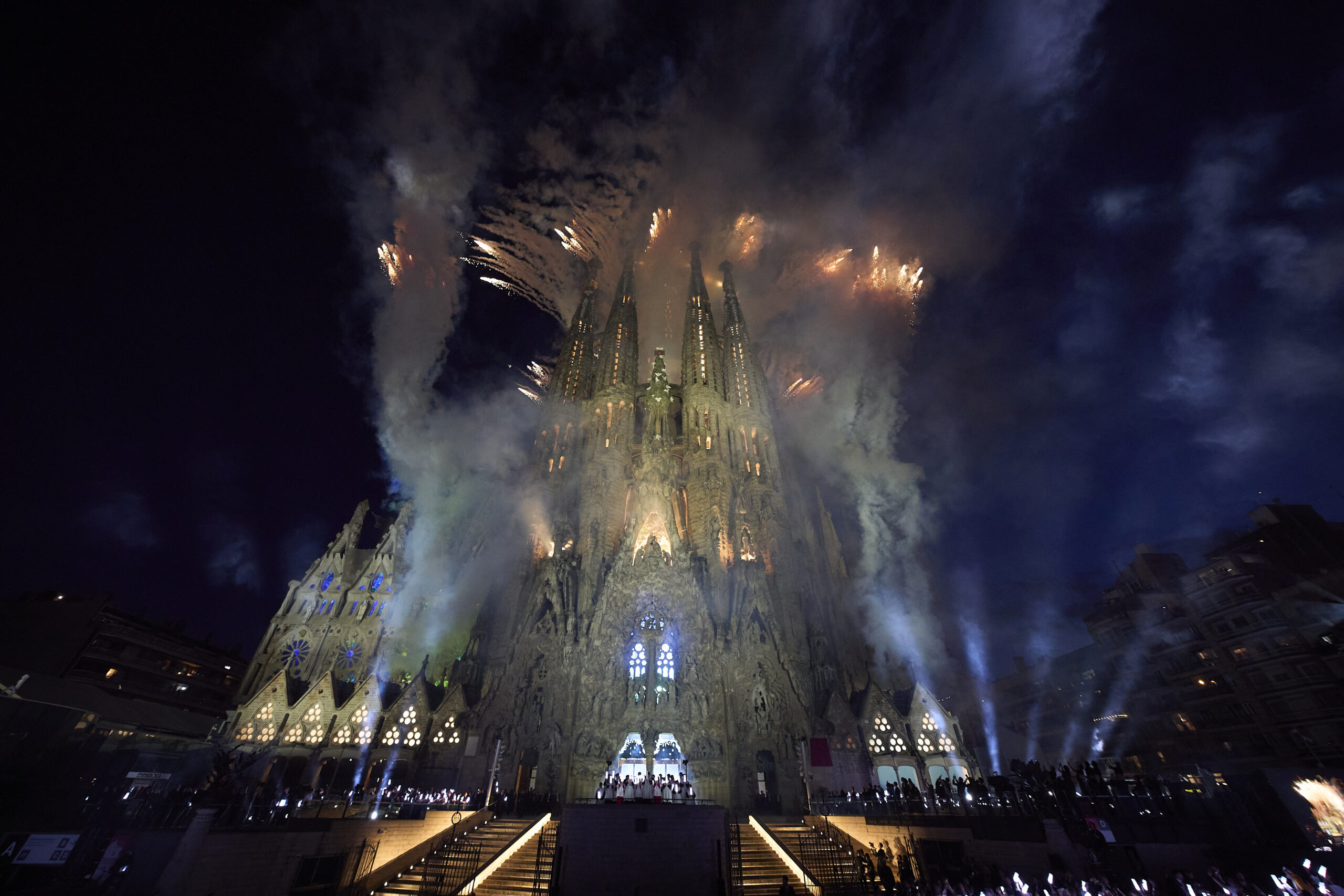 León XIV preside la Santa Misa en la Basílica Sagrada Familia de Barcelona