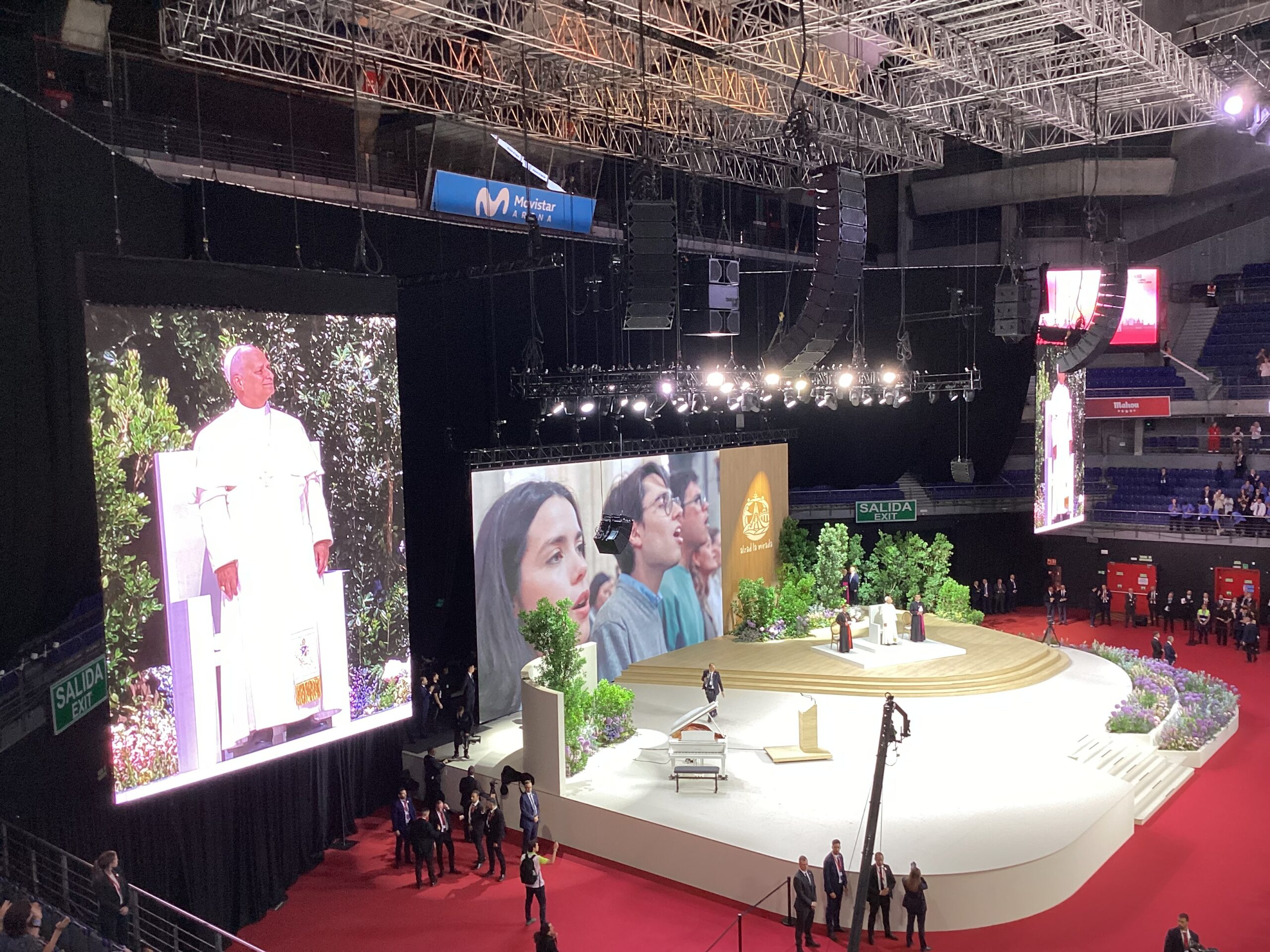 El mensaje de León XIV: “La Iglesia anhela tejer redes y dialogar con el mundo "
