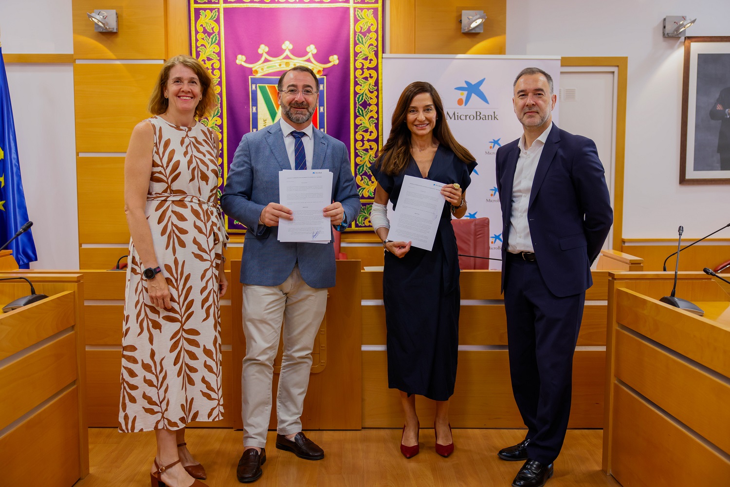 Convenio Colmenar Viejo y MicroBank para financiar proyectos empresariales