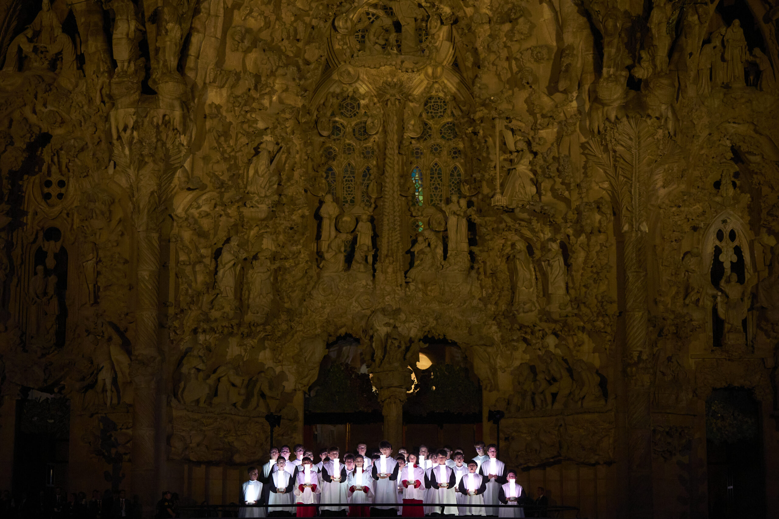 León XIV preside la Santa Misa en la Basílica Sagrada Familia de Barcelona