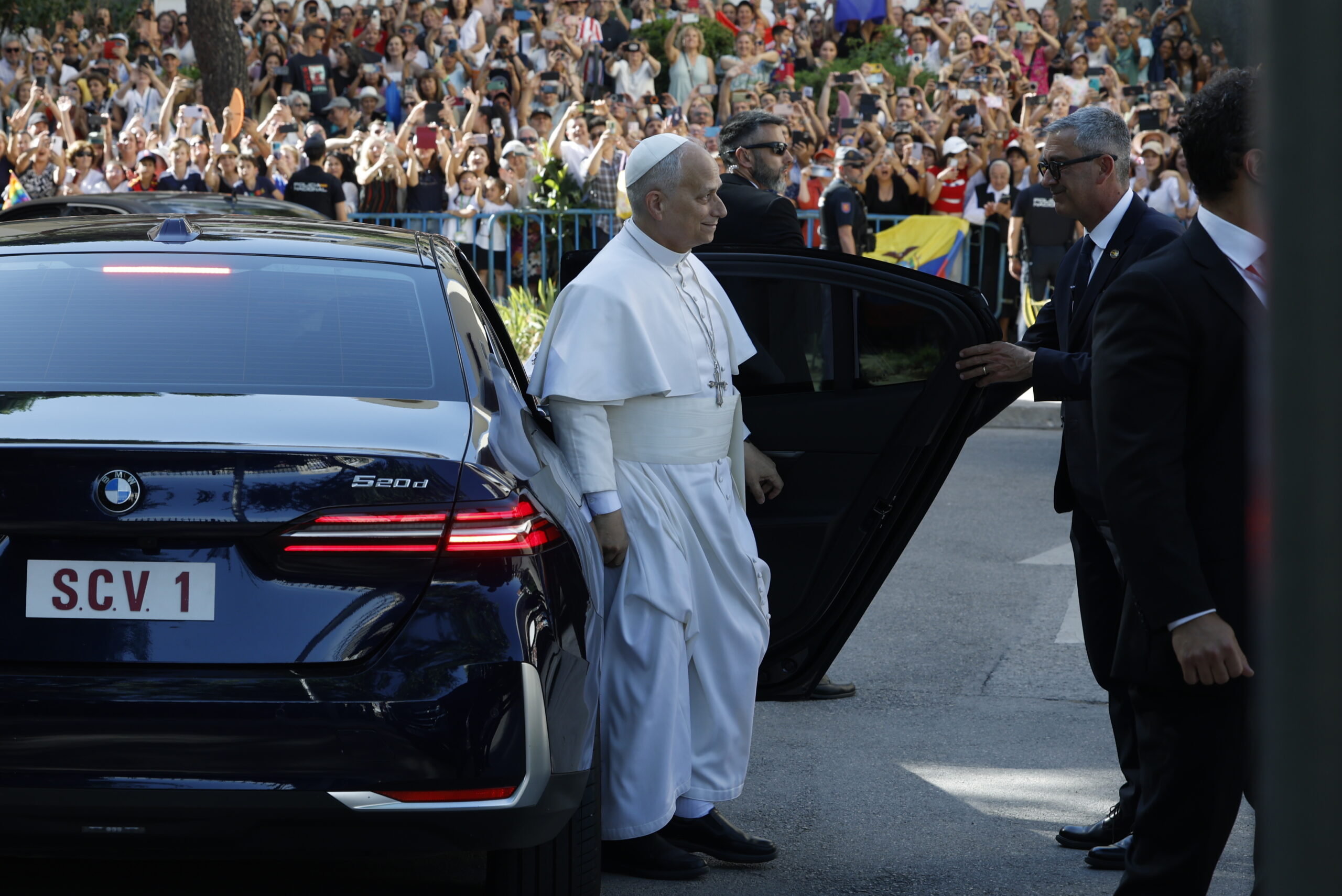 Papa León XIV visita el CEDIA "La caridad no admite demoras"